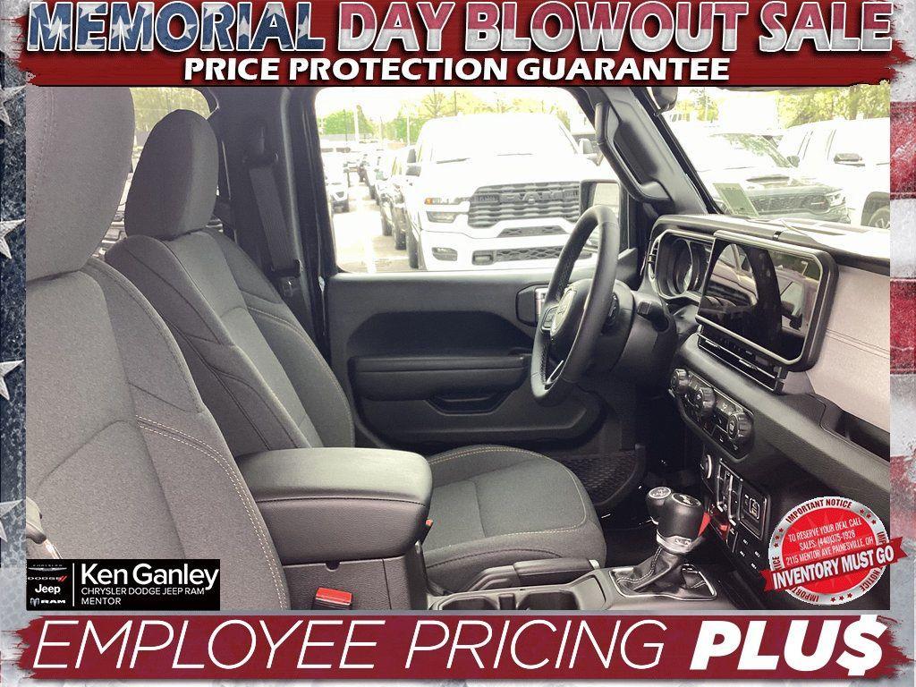 new 2025 Jeep Wrangler 4xe car, priced at $52,000