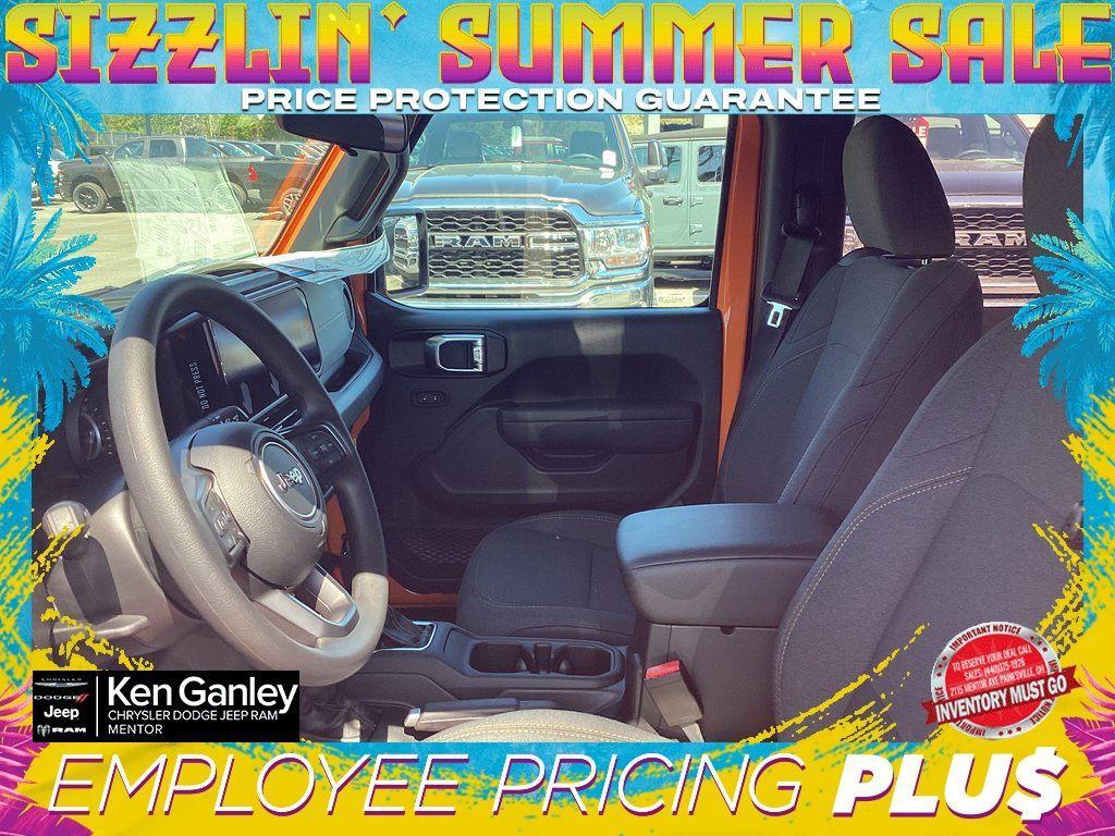 new 2025 Jeep Wrangler car, priced at $39,995