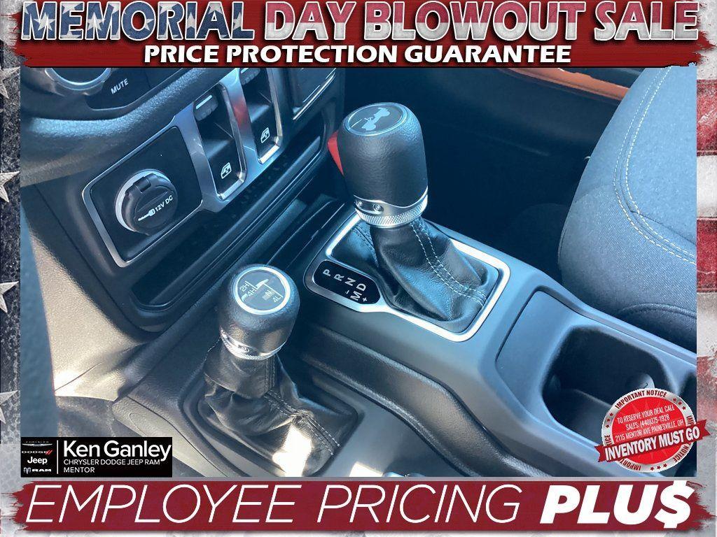 new 2025 Jeep Wrangler car, priced at $39,995