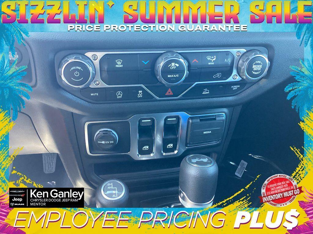 new 2025 Jeep Wrangler car, priced at $39,995