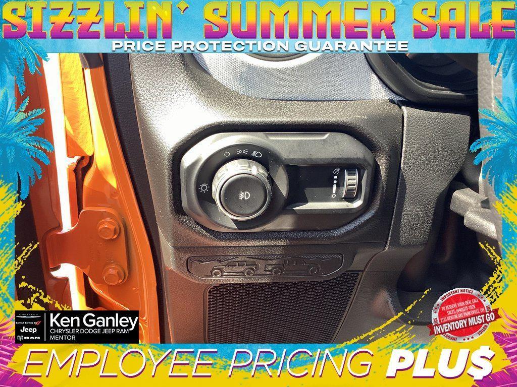 new 2025 Jeep Wrangler car, priced at $39,995