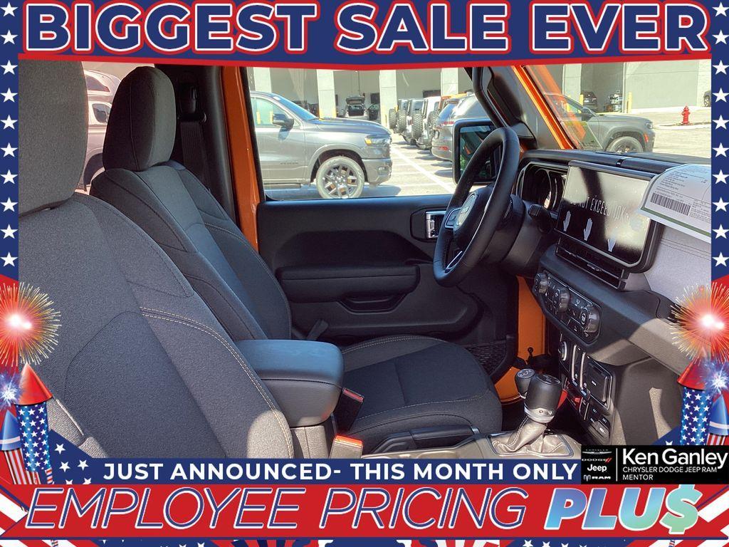 new 2025 Jeep Wrangler car, priced at $41,995