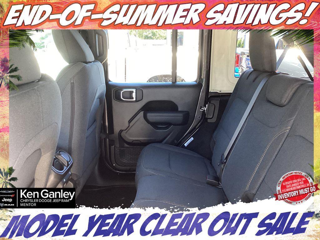 new 2025 Jeep Wrangler car, priced at $48,083
