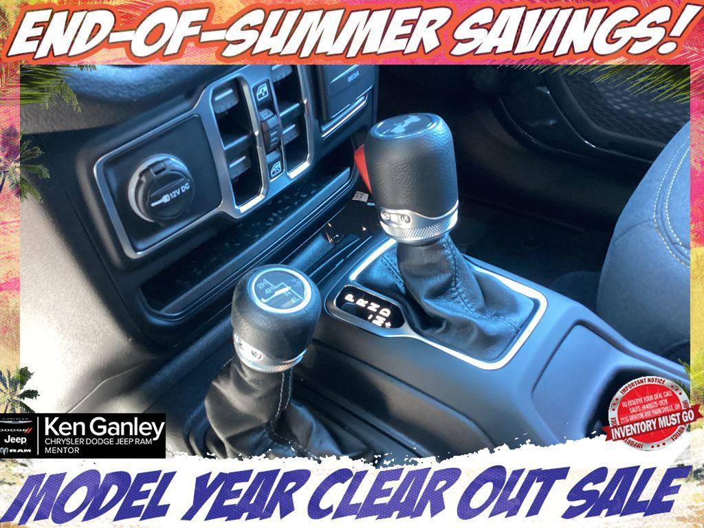 new 2025 Jeep Wrangler car, priced at $48,083