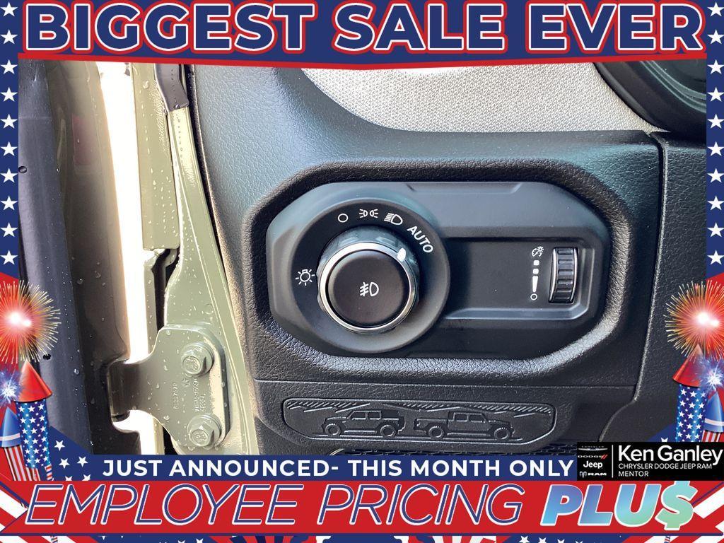 new 2025 Jeep Wrangler car, priced at $43,490