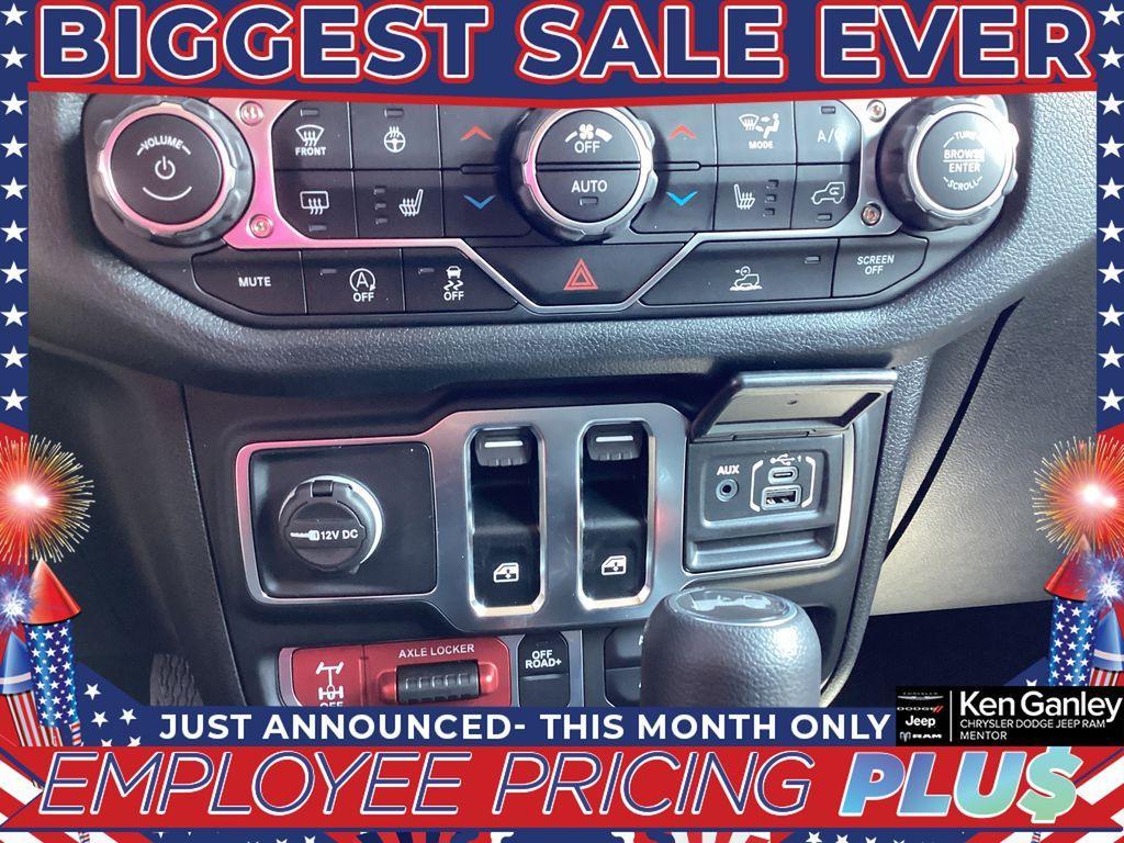 new 2025 Jeep Wrangler car, priced at $43,490