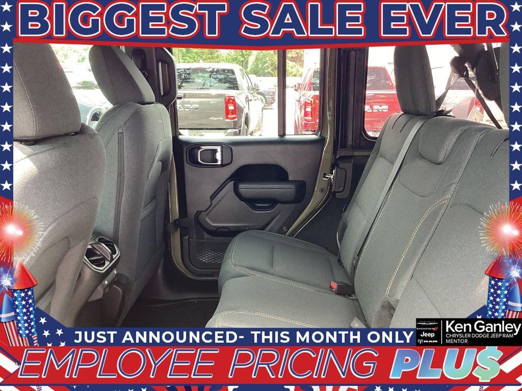 new 2025 Jeep Wrangler car, priced at $46,790