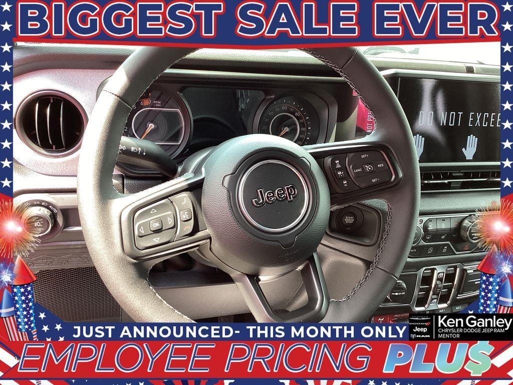 new 2025 Jeep Wrangler car, priced at $46,790