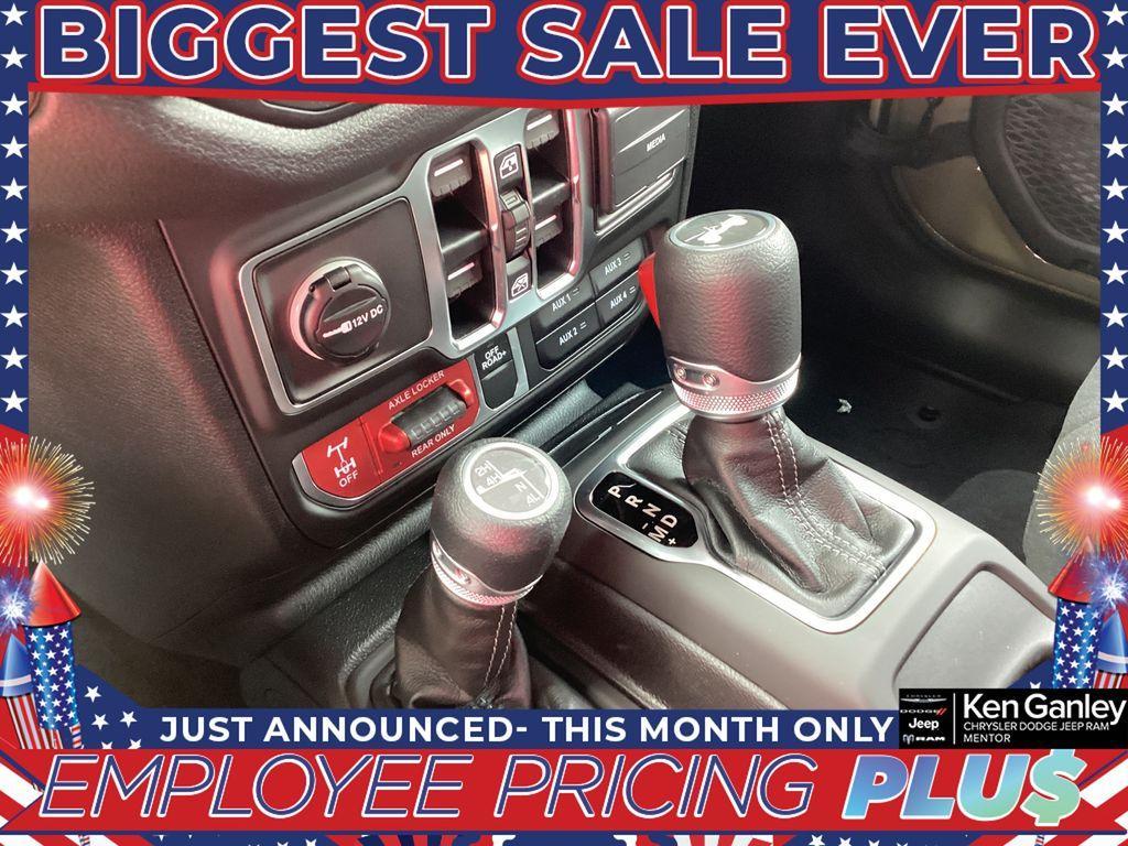 new 2025 Jeep Wrangler car, priced at $46,790