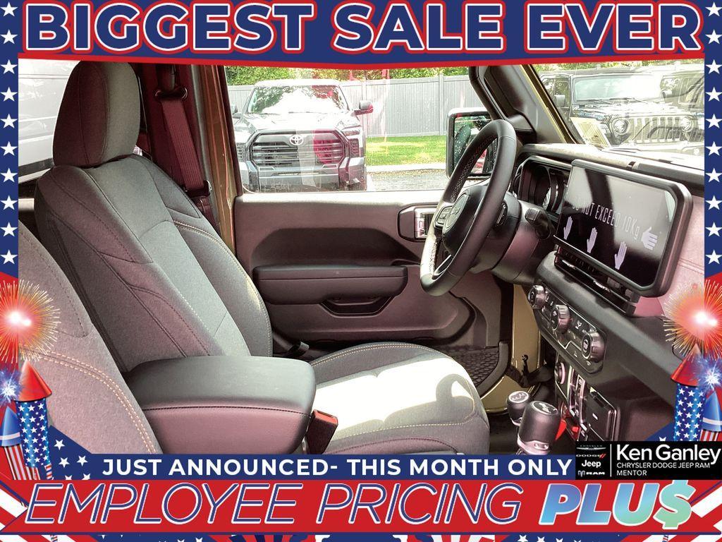 new 2025 Jeep Wrangler car, priced at $46,790