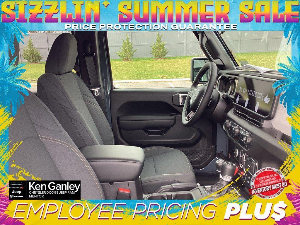 new 2025 Jeep Wrangler car, priced at $58,380