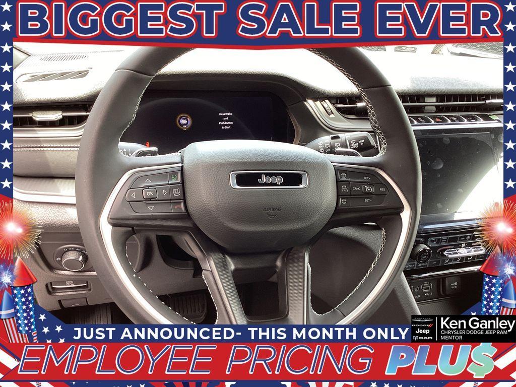 new 2025 Jeep Grand Cherokee car, priced at $38,814