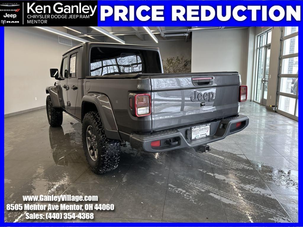 used 2022 Jeep Gladiator car, priced at $28,856