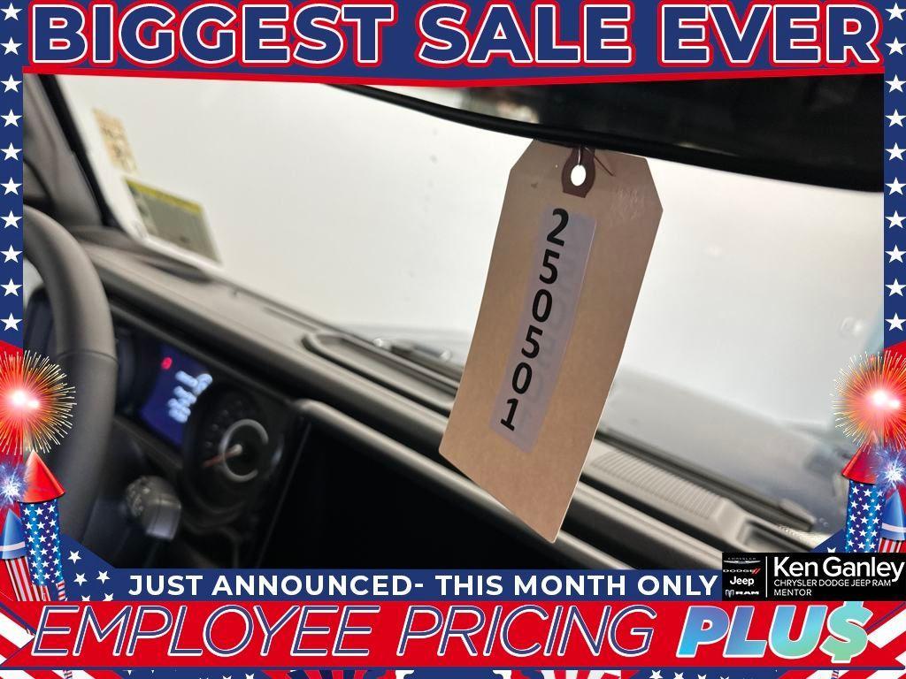 new 2025 Jeep Wrangler car, priced at $43,599