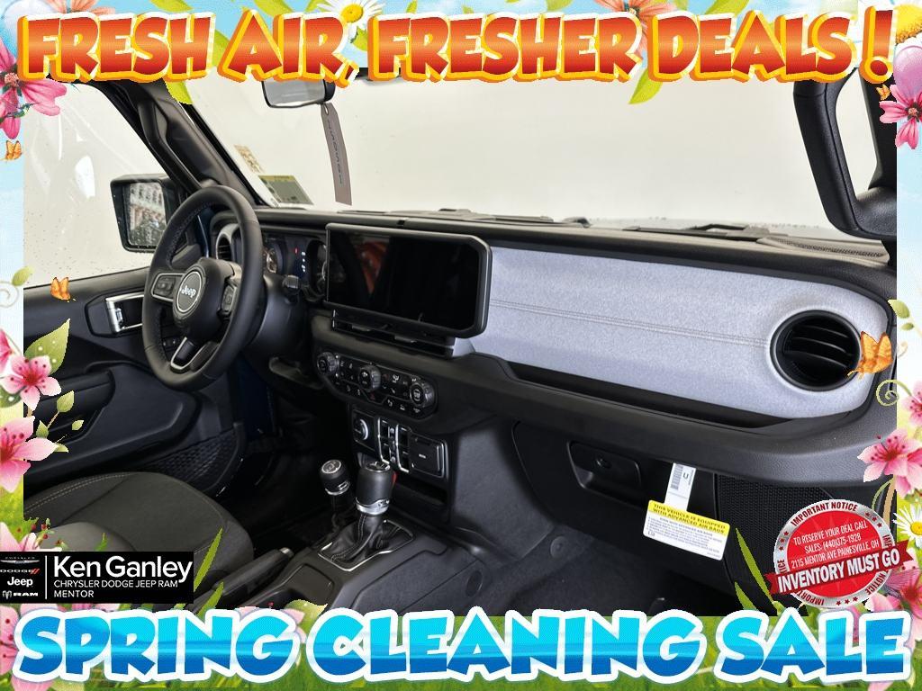 new 2025 Jeep Wrangler car, priced at $47,053