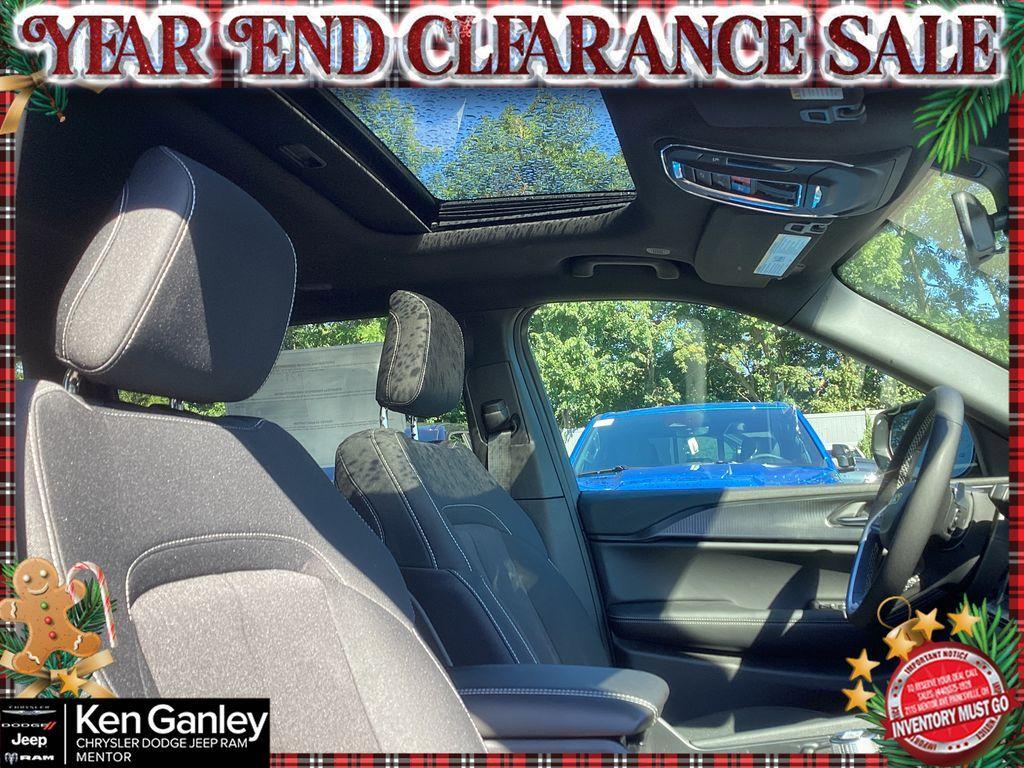 new 2025 Jeep Grand Cherokee L car, priced at $44,415