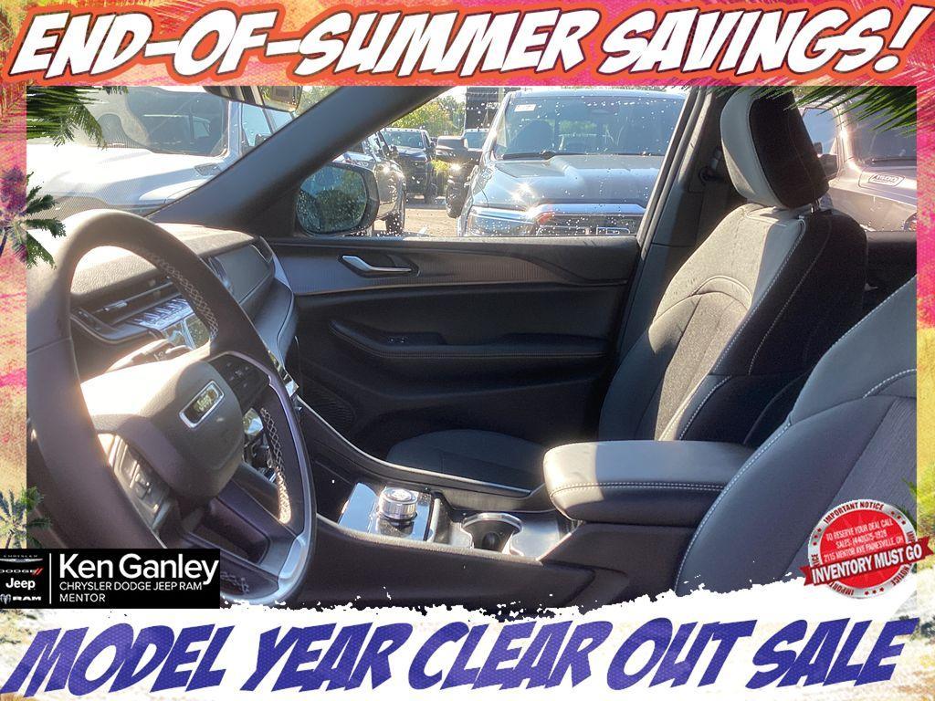 new 2025 Jeep Grand Cherokee L car, priced at $42,220