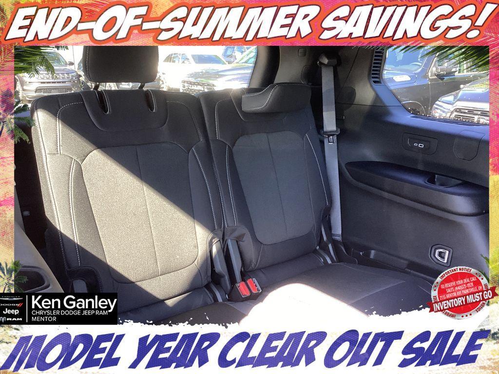 new 2025 Jeep Grand Cherokee L car, priced at $42,220