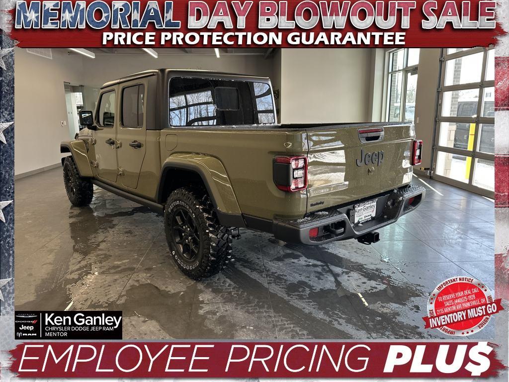 new 2025 Jeep Gladiator car, priced at $52,035