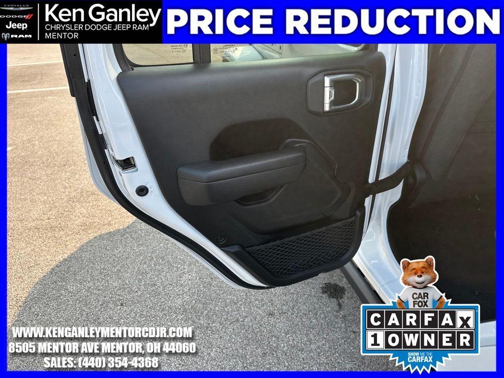 used 2024 Jeep Gladiator car, priced at $36,500