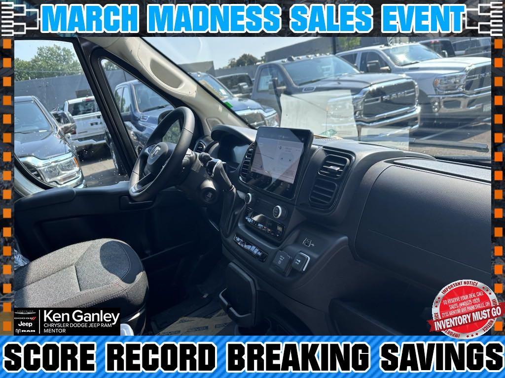 new 2024 Ram ProMaster 3500 car, priced at $49,997