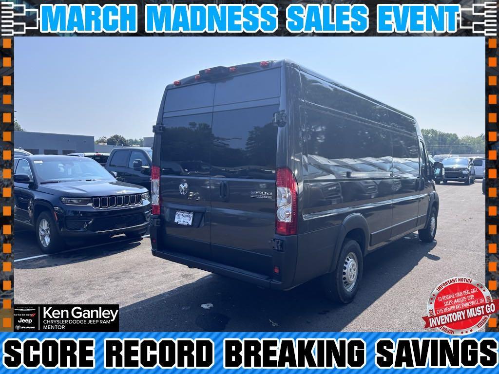 new 2024 Ram ProMaster 3500 car, priced at $49,997