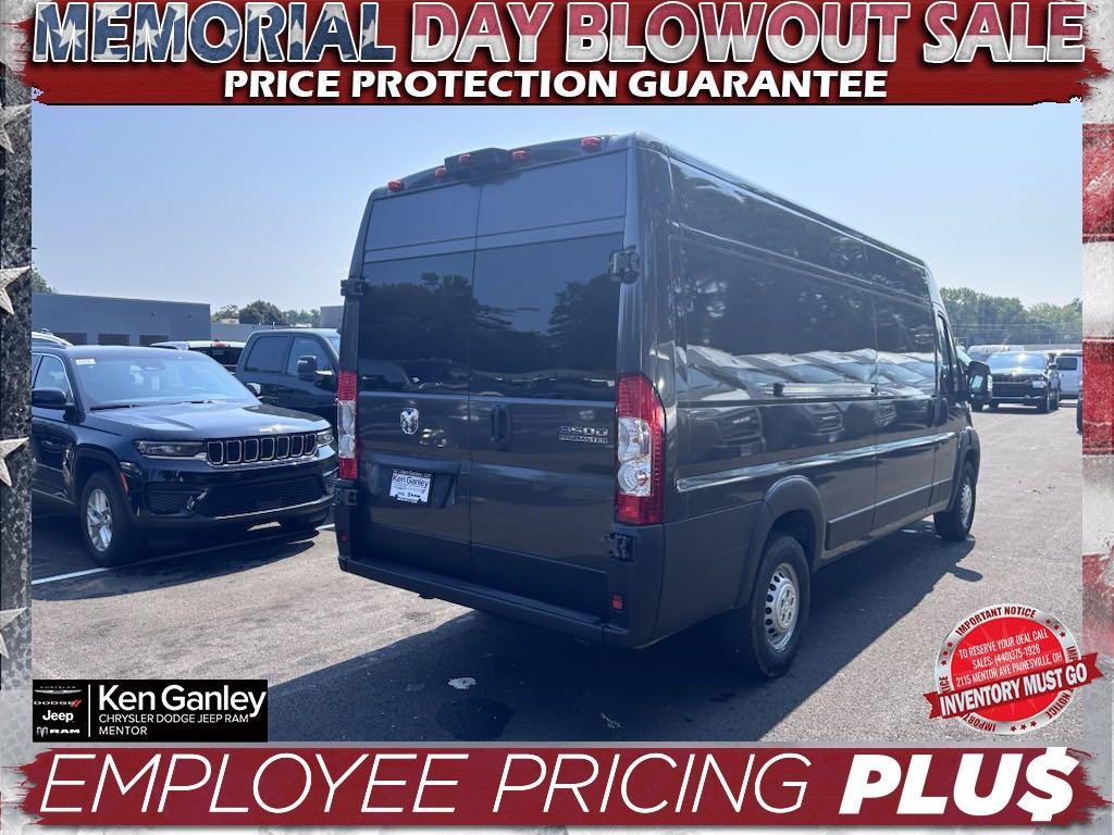 new 2024 Ram ProMaster 3500 car, priced at $52,997