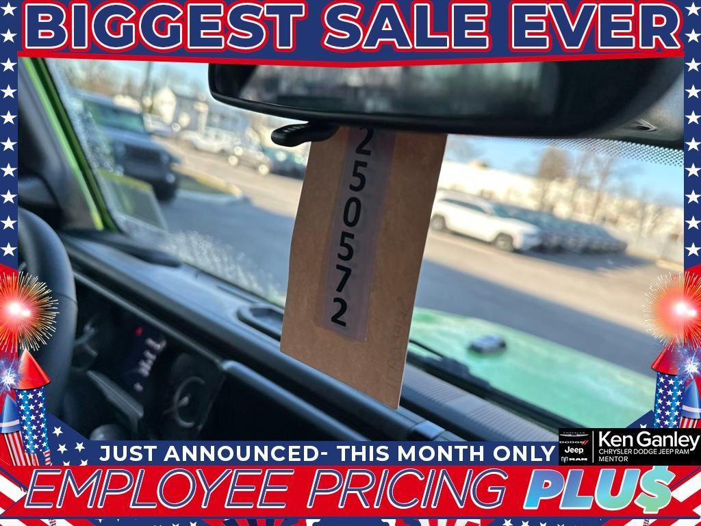 new 2025 Jeep Wrangler car, priced at $44,383