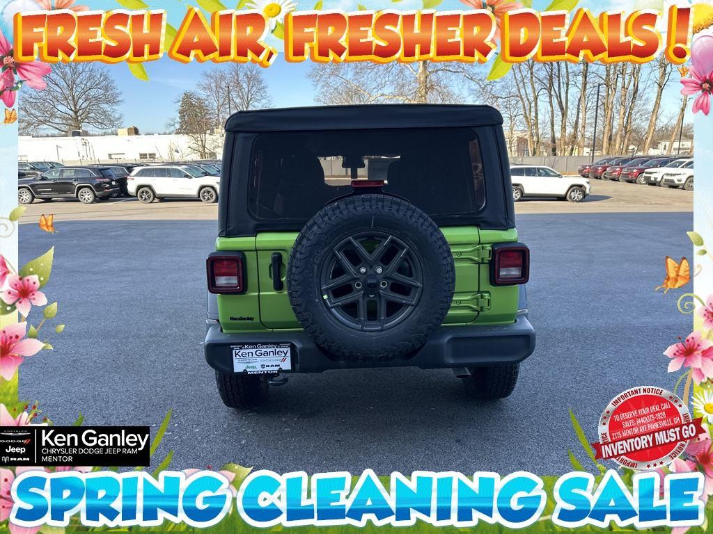new 2025 Jeep Wrangler car, priced at $43,384