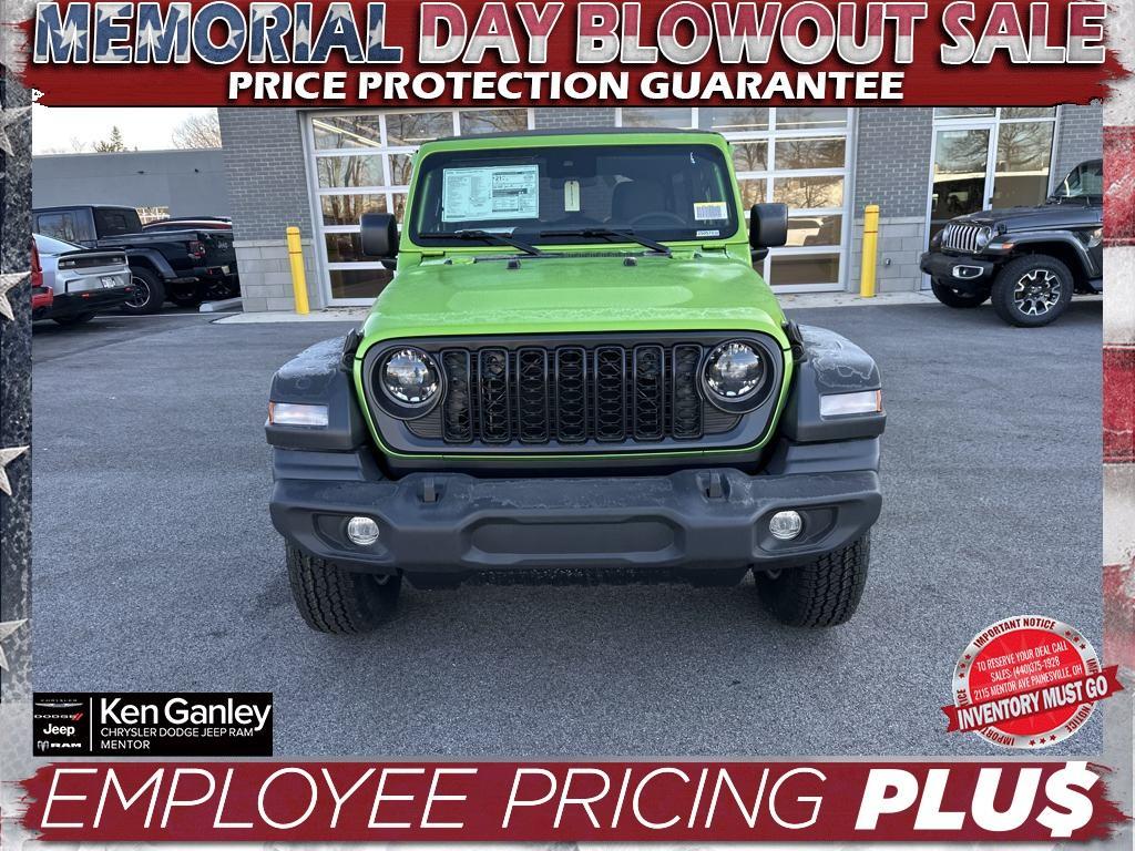 new 2025 Jeep Wrangler car, priced at $45,183