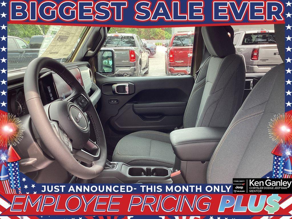 new 2025 Jeep Wrangler car, priced at $44,188