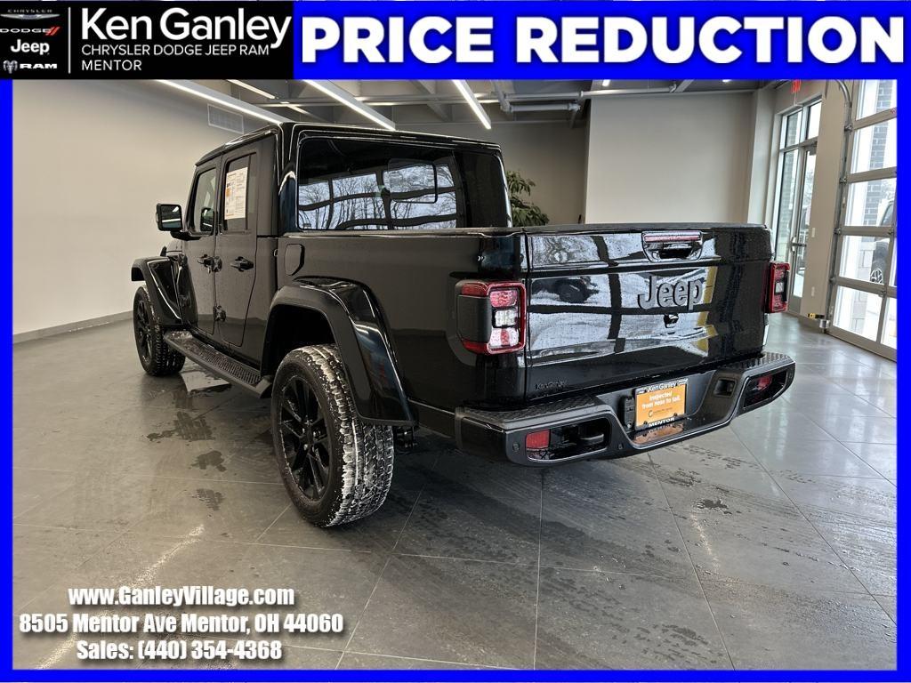 used 2022 Jeep Gladiator car, priced at $37,900