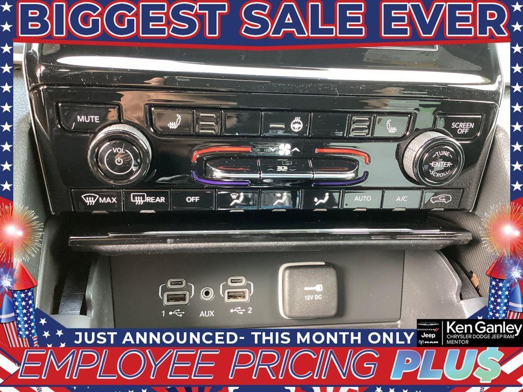 new 2025 Jeep Grand Cherokee car, priced at $39,314