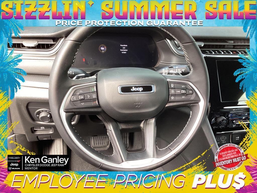 new 2025 Jeep Grand Cherokee car, priced at $39,314