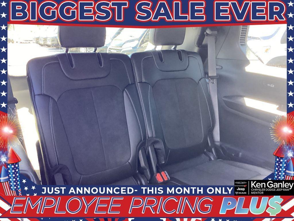 new 2025 Jeep Grand Cherokee L car, priced at $43,452