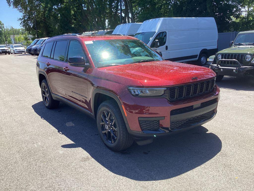 new 2025 Jeep Grand Cherokee L car, priced at $43,452