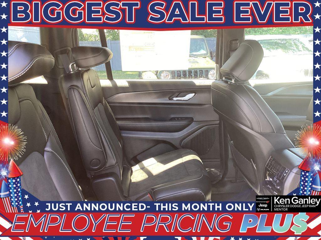 new 2025 Jeep Grand Cherokee L car, priced at $43,452