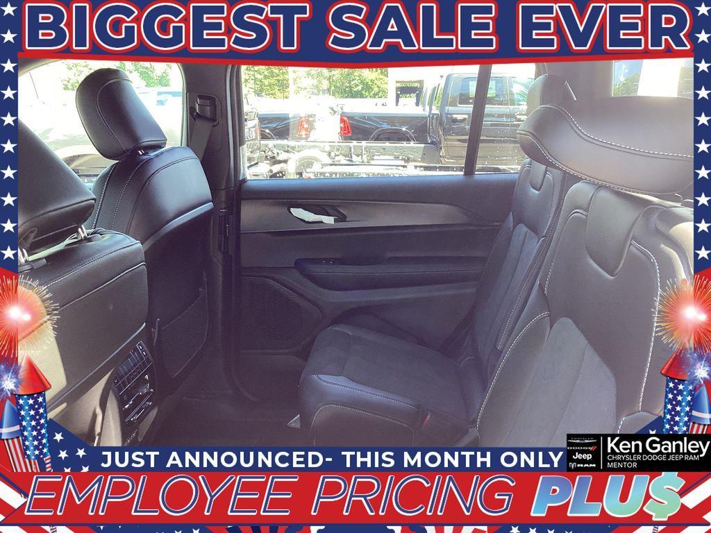 new 2025 Jeep Grand Cherokee L car, priced at $43,452