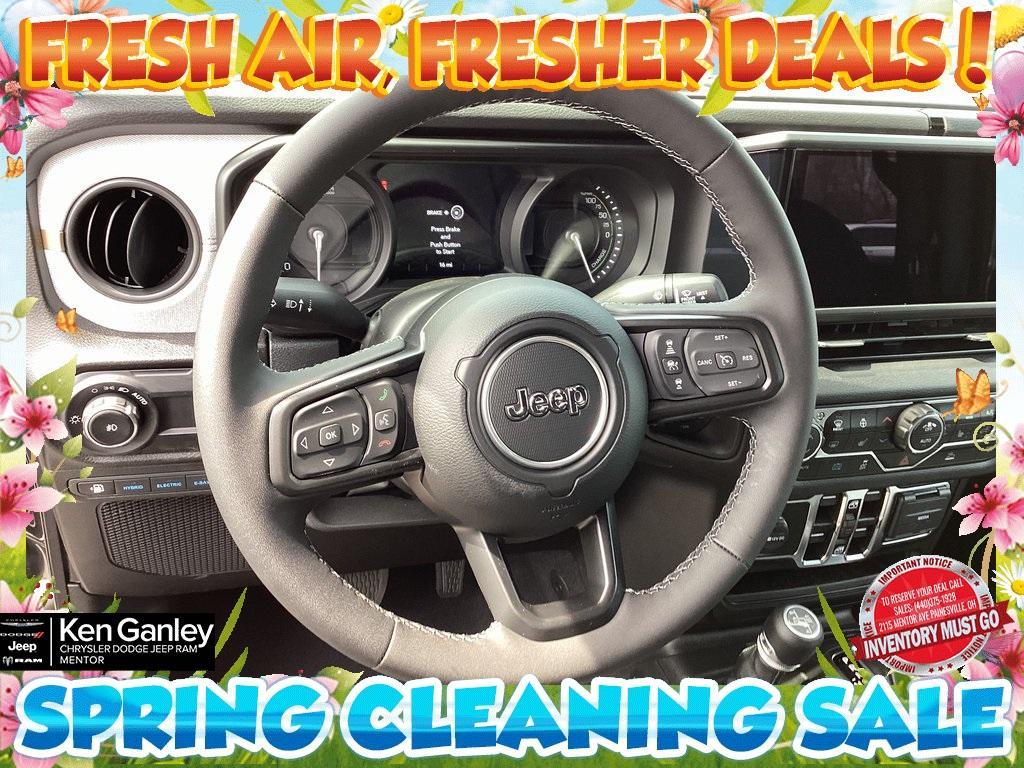 new 2025 Jeep Wrangler 4xe car, priced at $45,013