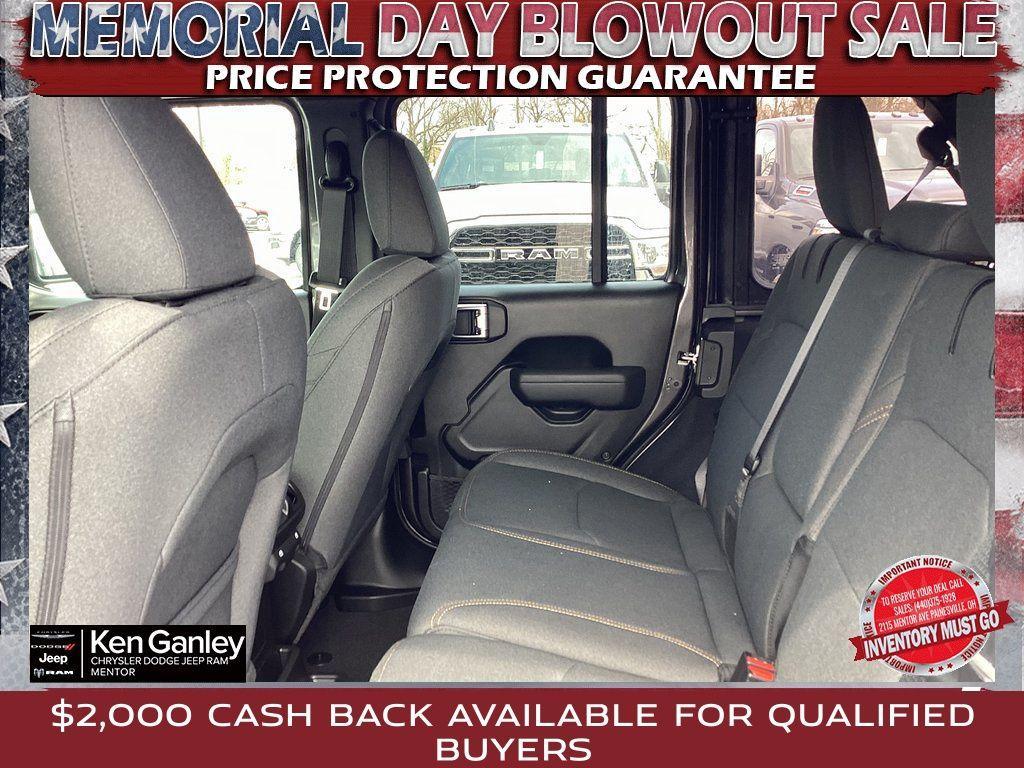 new 2025 Jeep Wrangler 4xe car, priced at $50,013