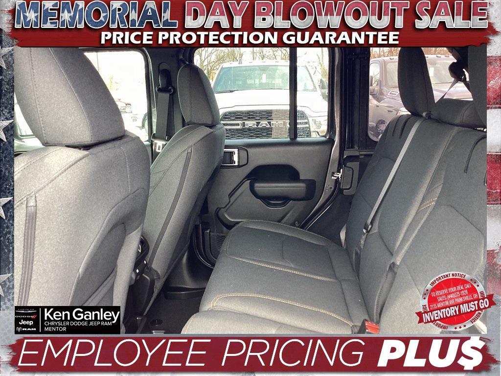 new 2025 Jeep Wrangler 4xe car, priced at $50,013