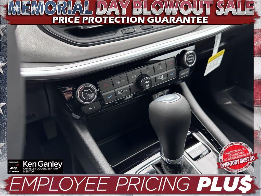 new 2025 Jeep Compass car, priced at $30,410
