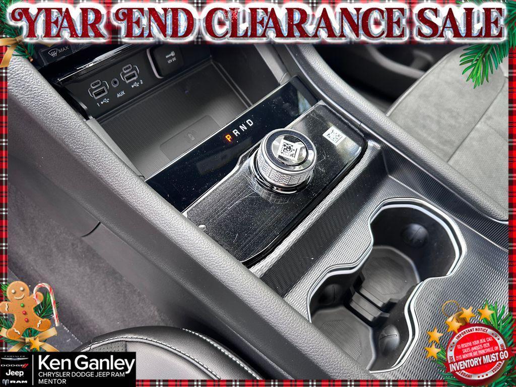 new 2025 Jeep Grand Cherokee car, priced at $37,322