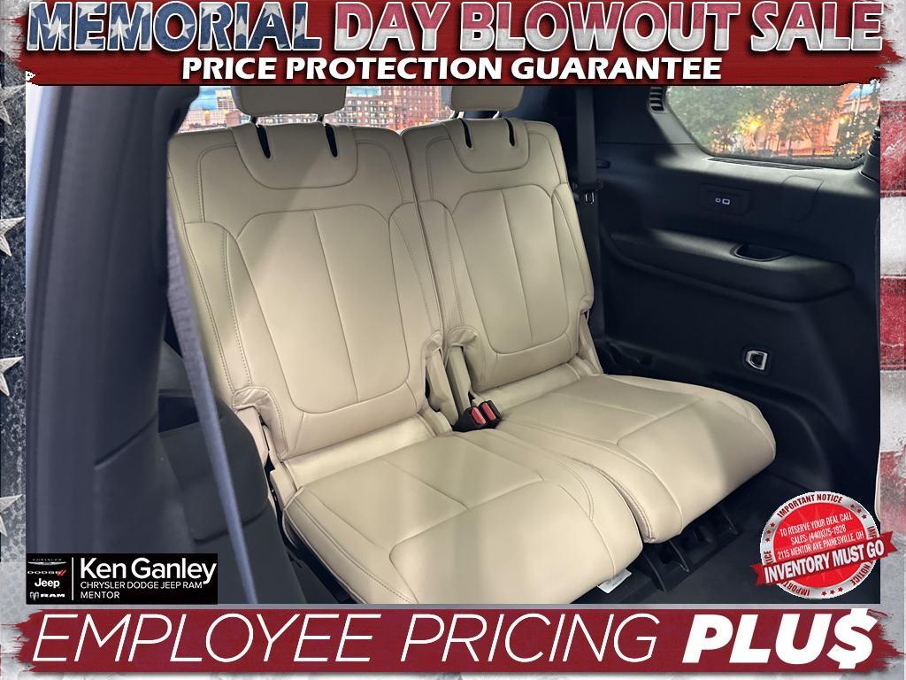 new 2025 Jeep Grand Cherokee L car, priced at $51,106