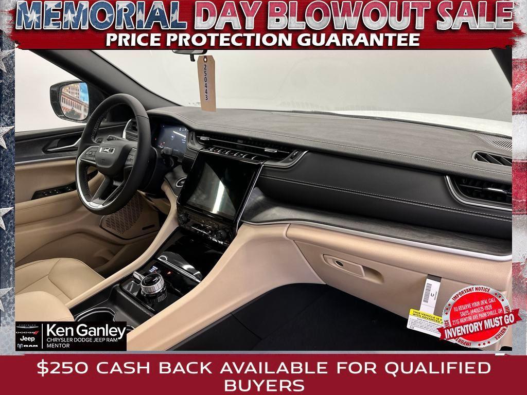 new 2025 Jeep Grand Cherokee L car, priced at $50,506