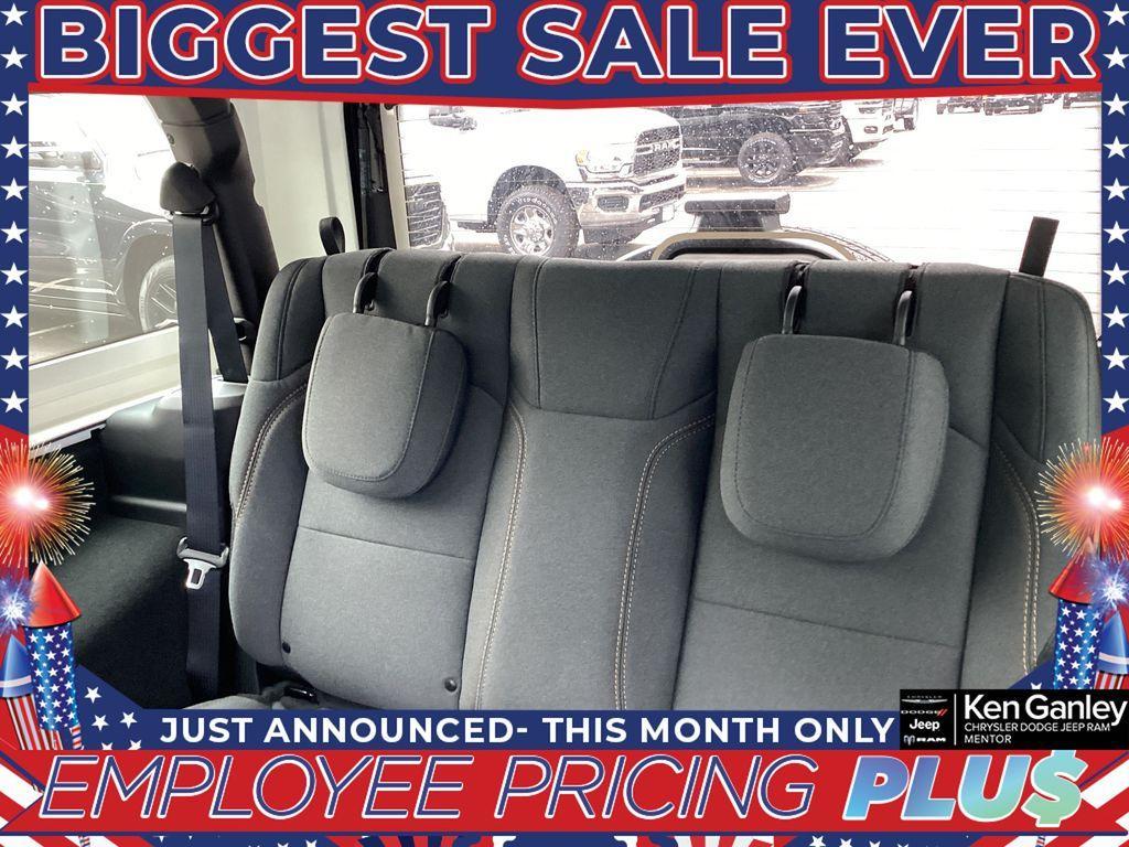 new 2025 Jeep Wrangler car, priced at $32,105
