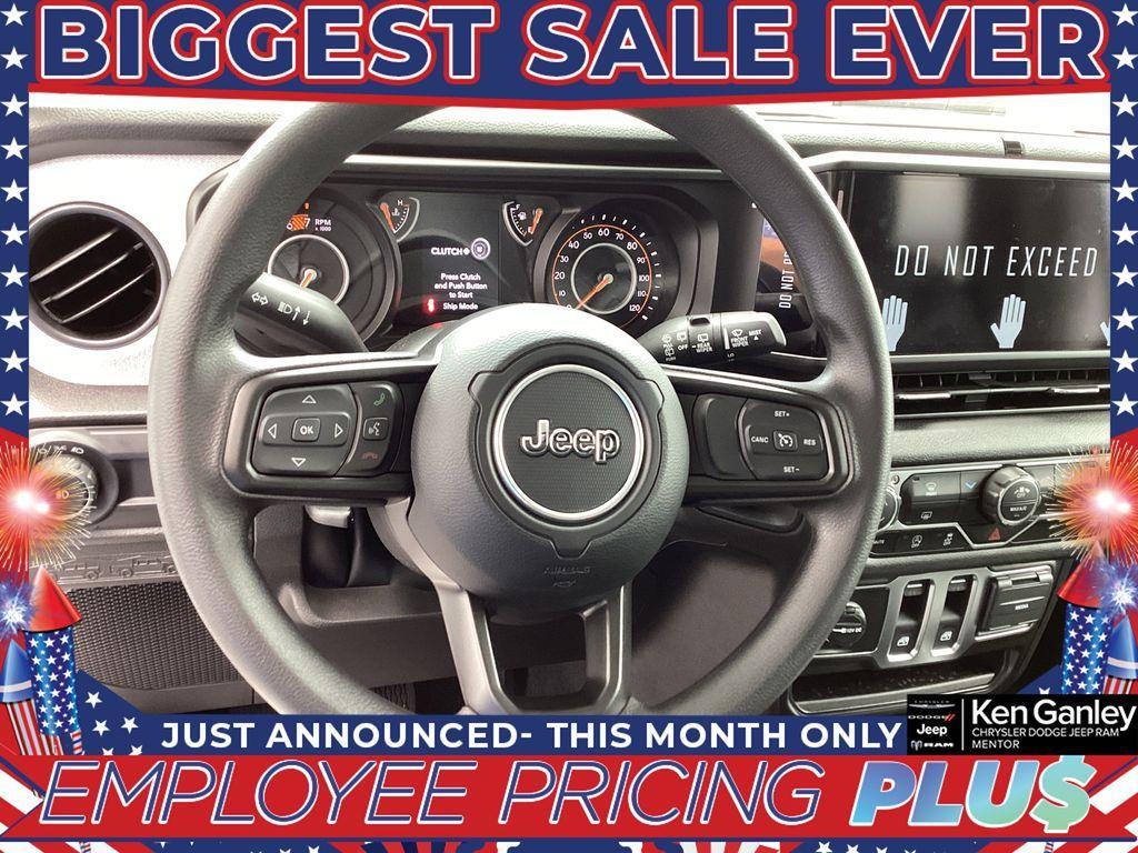 new 2025 Jeep Wrangler car, priced at $32,105