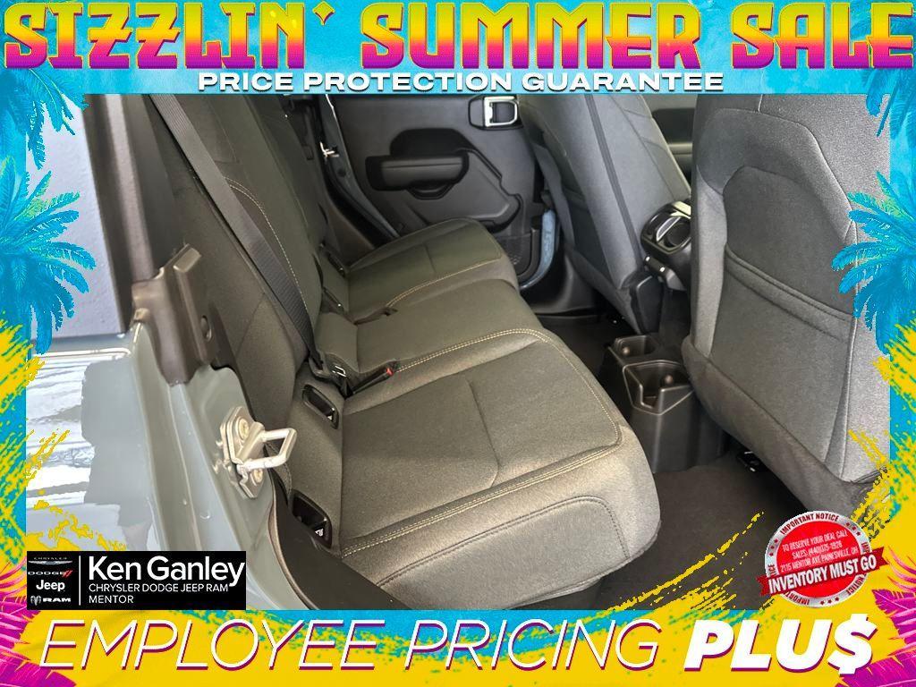 new 2025 Jeep Gladiator car, priced at $48,509