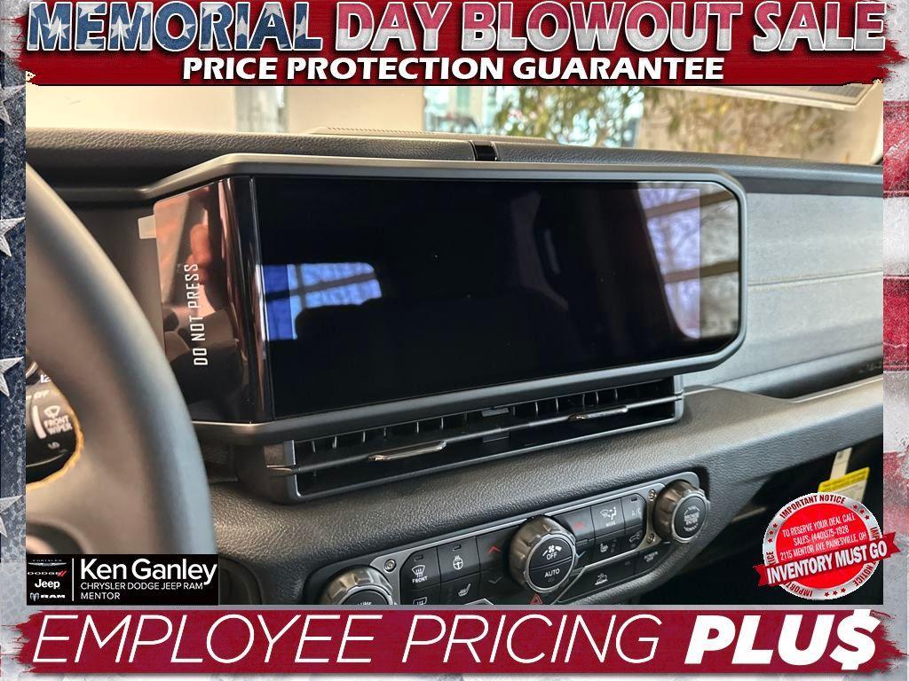 new 2025 Jeep Gladiator car, priced at $48,509