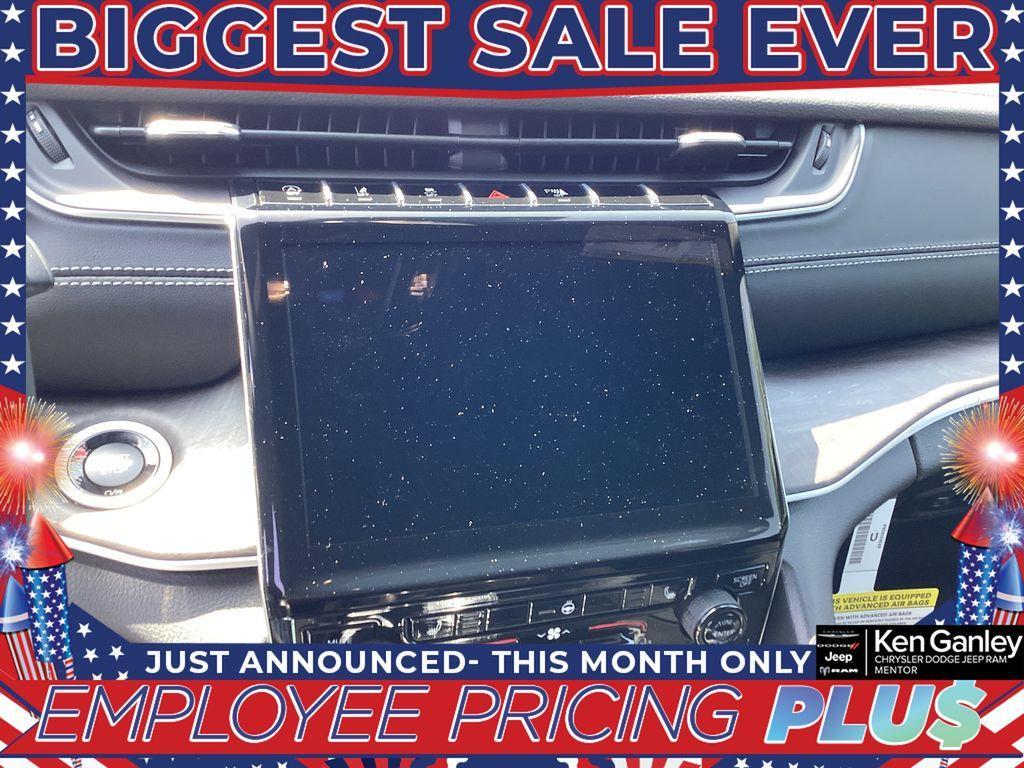 new 2025 Jeep Grand Cherokee car, priced at $42,436